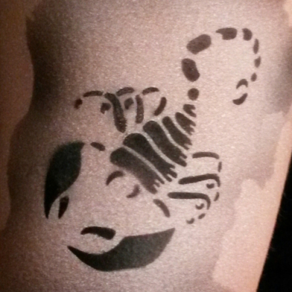 023 Airbrushtattoo Skorpion Kinderschminken Veranstaltung Event